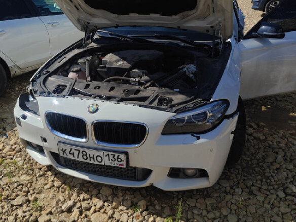 2016 BMW 5 серии Long 520Li VI (F10/F11/F07) Рестайлинг, белый, 1000000 рублей - вид 6