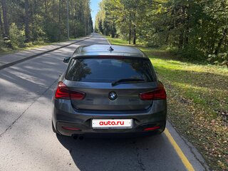 2019 BMW 1 серии 120d xDrive II (F20/F21) Рестайлинг 2, серый, 3100000 рублей, вид 4