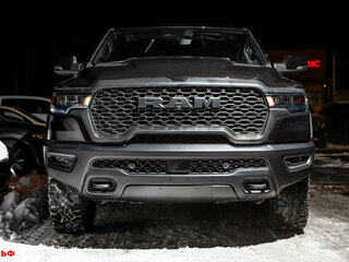 2025 Ram 1500 Crew Cab V Рестайлинг, чёрный, 9290000 рублей, вид 2