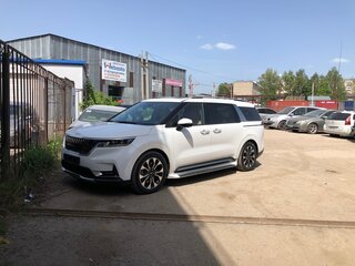 2022 Kia Carnival IV, белый, 3980000 рублей, вид 3