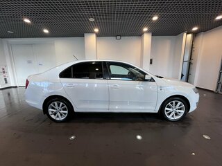 2016 Skoda Rapid I, белый, 930000 рублей, вид 2