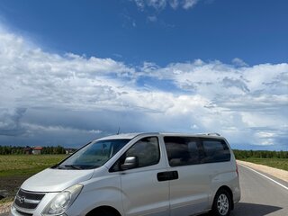 2009 Hyundai Grand Starex I, серебристый, 750000 рублей, вид 3