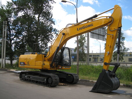 2023 LiuGong CLG 920E, жёлтый, 8000000 рублей, вид 1