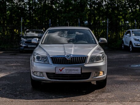 2012 Skoda Octavia II (A5) Рестайлинг, серебристый, 775000 рублей, вид 3