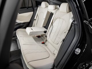 2025 BMW X6 40d III (G06) Рестайлинг, чёрный, 22107300 рублей, вид 4