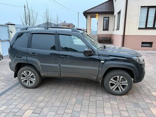 2025 Lada (ВАЗ) Niva Travel I, чёрный, 1500000 рублей, вид 4