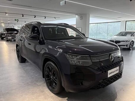 2025 Volkswagen Teramont Pro II (China Market), чёрный, 5500000 рублей, вид 3