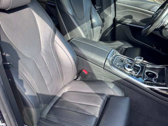 2019 BMW X7 40i I (G07), синий, 6500000 рублей - вид 18