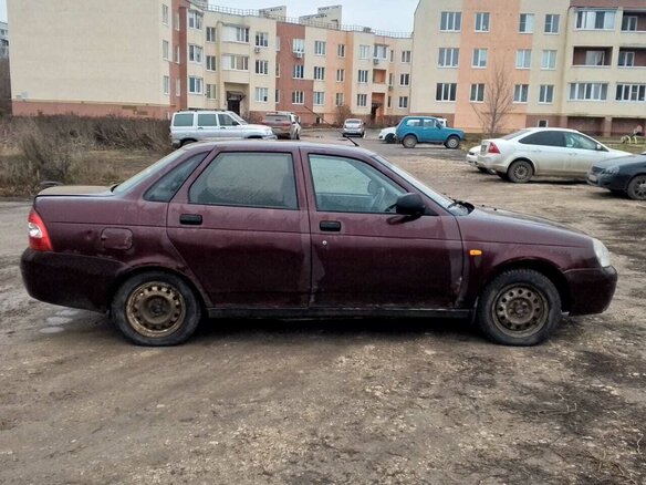 2011 Lada (ВАЗ) Priora I, пурпурный, 350000 рублей - вид 1