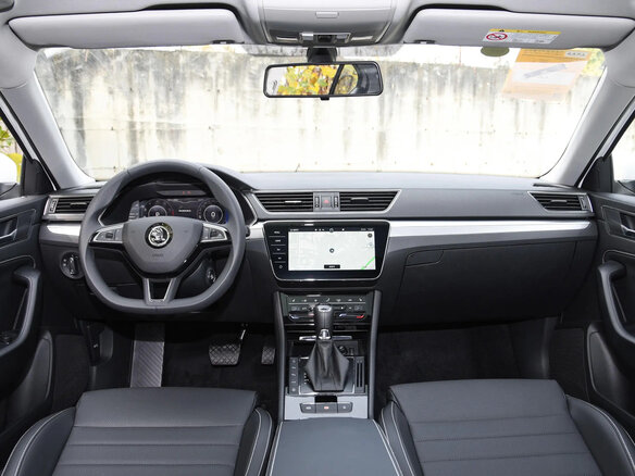 2025 Skoda Superb III Рестайлинг, белый, 2580005 рублей - вид 8