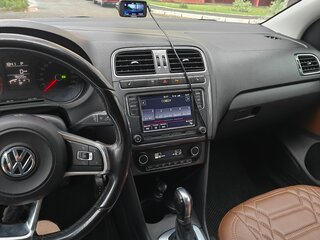 2019 Volkswagen Polo V Рестайлинг, белый, 1420000 рублей, вид 5
