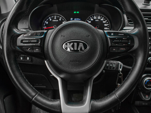 2017 Kia Rio IV, белый, 1160000 рублей - вид 12