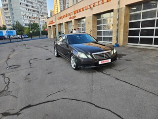 2009 Mercedes-Benz E-Класс 220 5G-Tronic IV (W212, S212, C207), коричневый, 1150000 рублей, вид 3