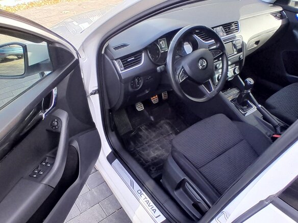 2015 Skoda Octavia III (A7), белый - вид 6