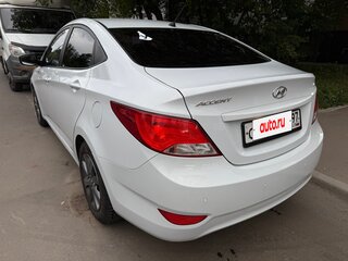 2019 Hyundai Accent IV, белый, 1200000 рублей, вид 4