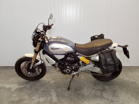 2019 Ducati Scrambler 1100, серый, 899000 рублей, вид 1