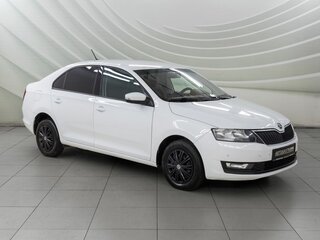 2018 Skoda Rapid I Рестайлинг, белый, 1068000 рублей, вид 1