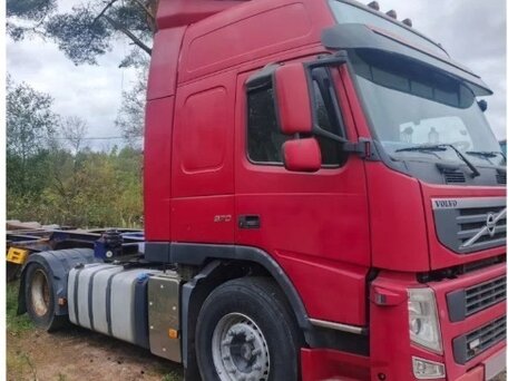 2013 Volvo FM, коричневый, 2500000 рублей, вид 4