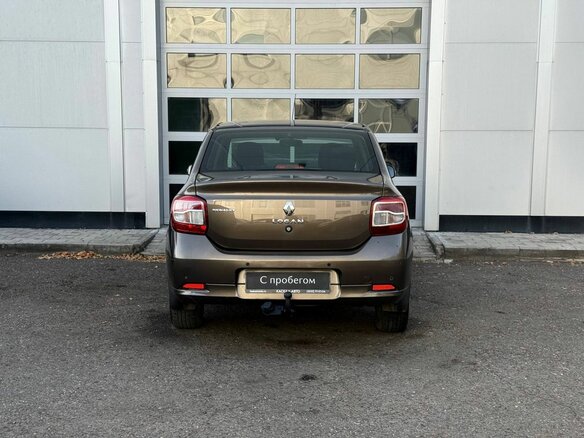 2018 Renault Logan II Рестайлинг, коричневый, 750000 рублей - вид 3