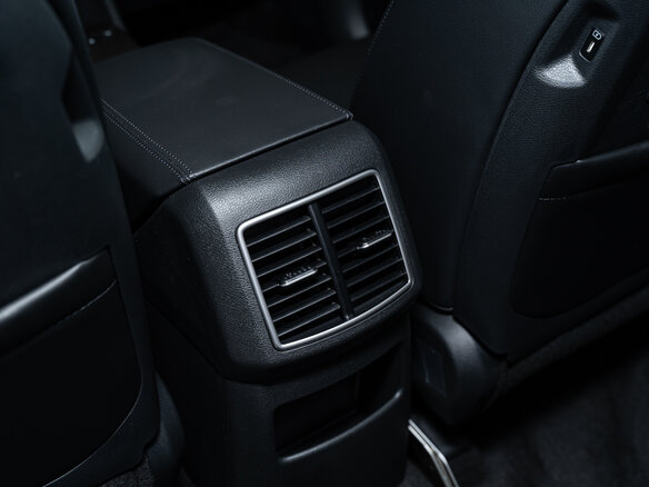 2026 Kia Sportage V Рестайлинг, белый, 5370000 рублей - вид 18