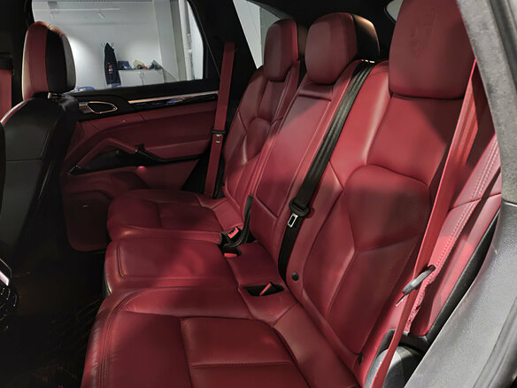 2012 Porsche Cayenne GTS II (958), чёрный, 1990000 рублей - вид 11