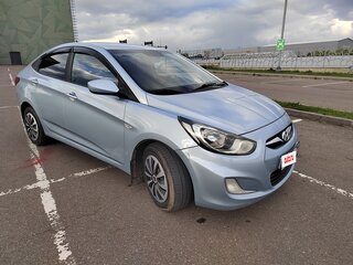 2013 Hyundai Solaris I, серый, 750000 рублей, вид 1
