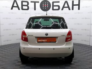 2014 Skoda Fabia II Рестайлинг, белый, 630000 рублей, вид 5