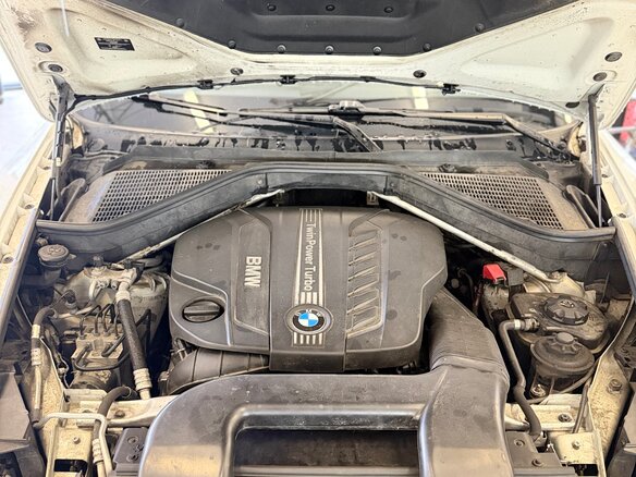 2012 BMW X6 40d I (E71) Рестайлинг, белый - вид 16