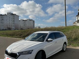 2021 Skoda Octavia IV (A8), белый, 2290000 рублей, вид 2