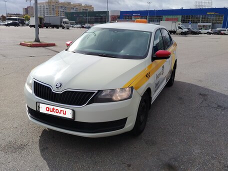2019 Skoda Rapid I Рестайлинг, белый, 1100000 рублей, вид 1