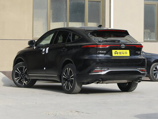 2023 Toyota Venza II, чёрный, 3840007 рублей, вид 4