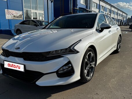 2020 Kia K5 III, белый, 2760000 рублей, вид 1