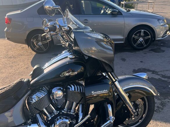 2016 Indian Roadmaster, серый, 1600000 рублей - вид 11