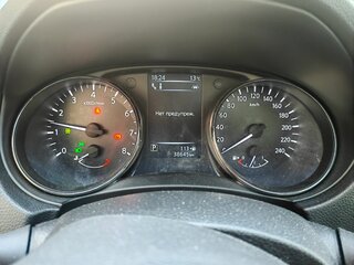 2020 Nissan Qashqai II Рестайлинг, красный, 2800000 рублей, вид 4
