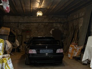 1996 BMW 3 серии 323i III (E36), чёрный, 800000 рублей, вид 2