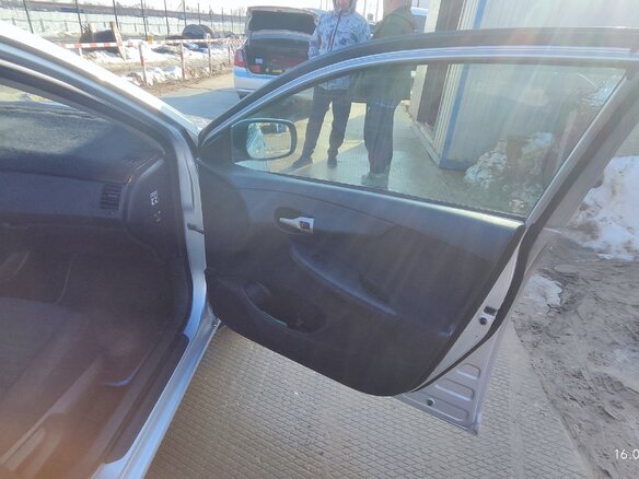 2007 Toyota Corolla AMT X (E140, E150), серебристый, 700000 рублей - вид 11