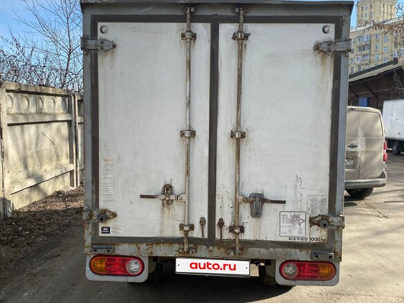 2011 Hyundai Porter II, белый, 512000 рублей - вид 4
