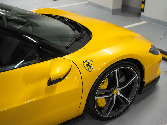 2024 Ferrari 296 GTB, жёлтый, 38000000 рублей - вид 24