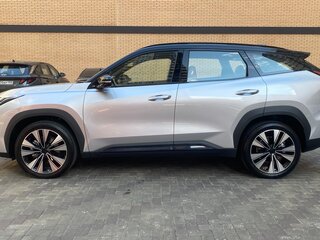 2026 Geely Atlas II, серебристый, 3150000 рублей, вид 4