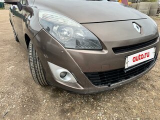 2011 Renault Scenic III, коричневый, 720000 рублей, вид 3