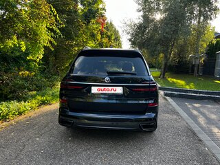 2022 BMW X7 40i I (G07) Рестайлинг, чёрный, 11990000 рублей, вид 5