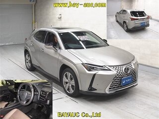 2022 Lexus UX 200 I, серебристый, 2670000 рублей, вид 1