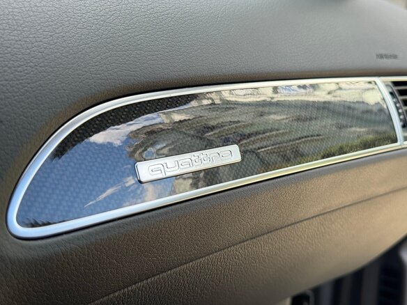 2010 Audi RS 6 II (C6), серый, 3650000 рублей - вид 8