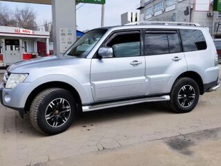 2007 Mitsubishi Pajero IV, серебристый, 1380000 рублей, вид 1