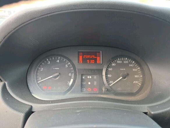2017 LADA (ВАЗ) Largus, белый, 489600 рублей - вид 7