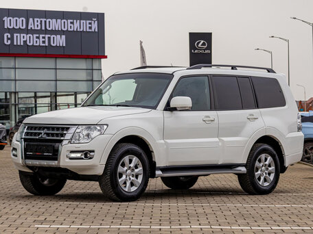 2019 Mitsubishi Pajero IV Рестайлинг 2, белый, 2345000 рублей, вид 1