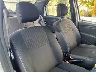 2013 Renault Logan I Рестайлинг, белый, 230000 рублей, вид 4