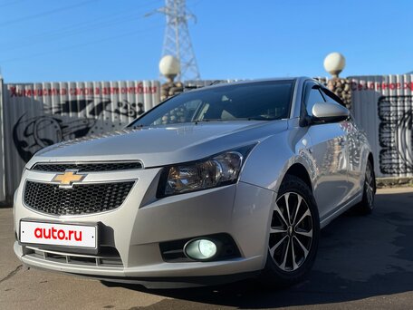2012 Chevrolet Cruze I, серебристый, 650000 рублей, вид 1