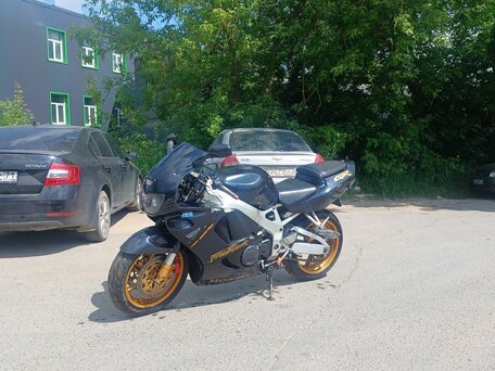 1997 Honda CBR 900RR Fireblade, чёрный, 330000 рублей, вид 5