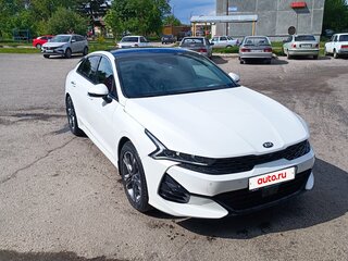 2020 Kia K5 III, белый, 2700000 рублей, вид 1
